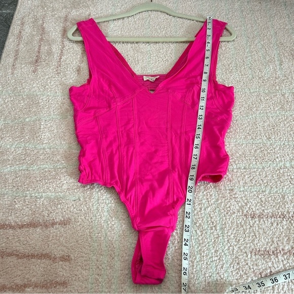 NWT Pilcro Neon Pink Bodysuit Thong Size Medium Spring Summer Festival - Picture 11 of 12